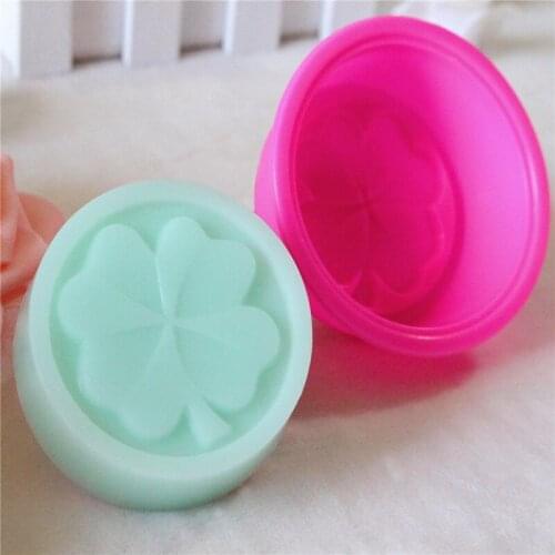 500PCS Flowers Silicone Soap Mold Multifunction Candle Molds Cake Candy Baking Mould DIY Handmade Craft Four-leaf clover