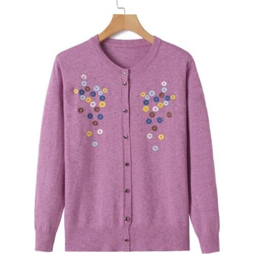 Middle-aged Mother Knit Sweater Jacket Spring Autumn Embroidery Female Cardigans Plus Size Sweater Mother Knitwear Tops 4XL H48