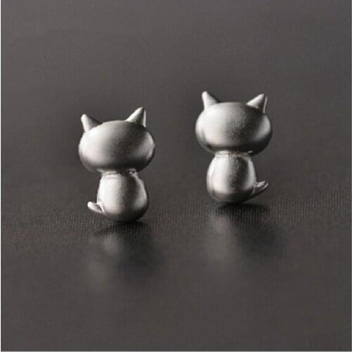 Anti-allergic Small Simple 925 Sterling Silver Jewelry Fresh Exquisite Cute Cat High-quality Earrings SE57