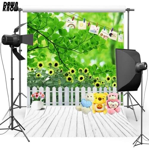 DAWNKNOW Flower Toy Vinyl Photography Background For Kids Fence New Fabric Polyester Backdrop For Family Photo Studio S2218