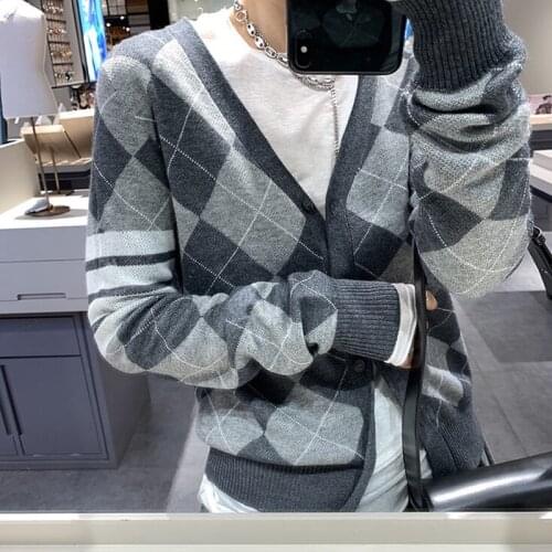 2020 Spring College Style Flower Print Knitted Doat Loose Retro V-neck Cute Light Green Sweater Cardigan Blouse Short Section