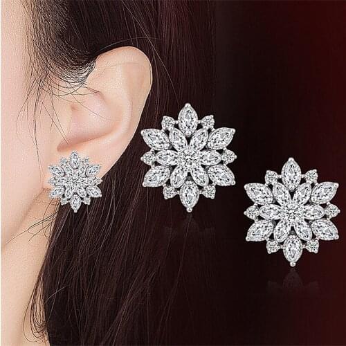 Luxury Crystal Snowflake Stud Earrings For Women Jewelry Pure Silver 925 Earrings Girl Princess Christmas Accessories Lady Bijou
