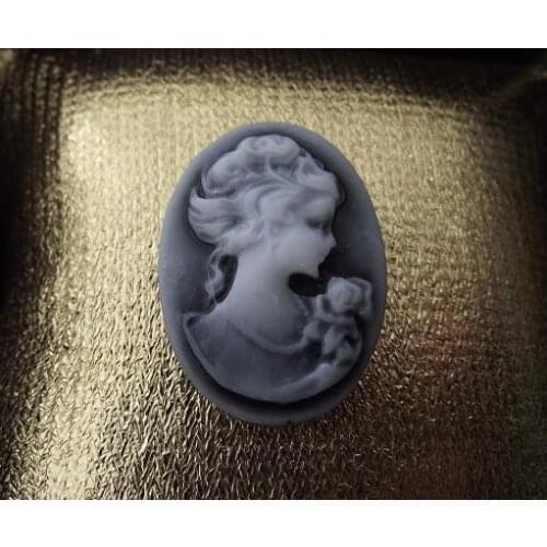 Free ship!!! 100pcs/lot Vintage resin Cameos Lady Portrait Cabochons Cameos white on black grey 18*25mm