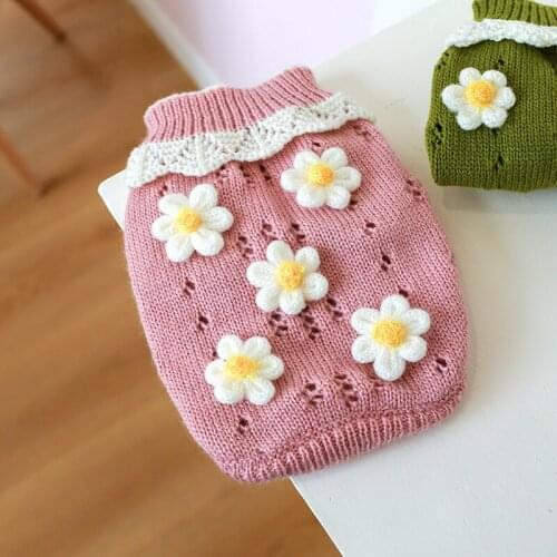New Autumn And Winter Warm Comfort Dog Sweaters Clothes Pet Cat Clothes Flower Sweaters