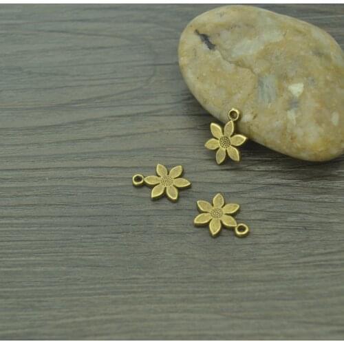 30 pcs vintage bronze flower Charms Metal Pendants for Jewelry Making DIY Handmade Craft 17*13 mm 4202B