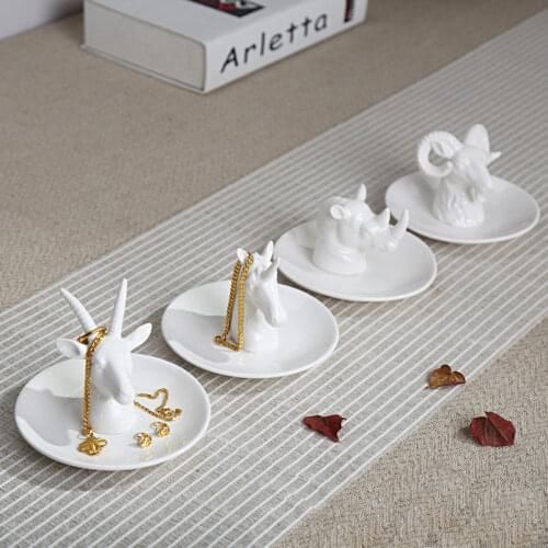 Nordic Home Decoration Accessories White ceramic Jewelry tray Porcelain Jewelry Dish Jewelry Plate Animal Trinket Dish Holder