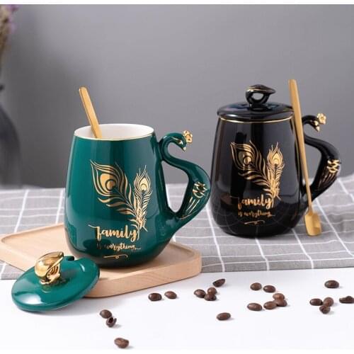 New Green And Black Peacock Ceramic Cup Glossy Porcelain With Golden Peacock Handle Coffee Milk Water Tea Cup Set Decoration Set