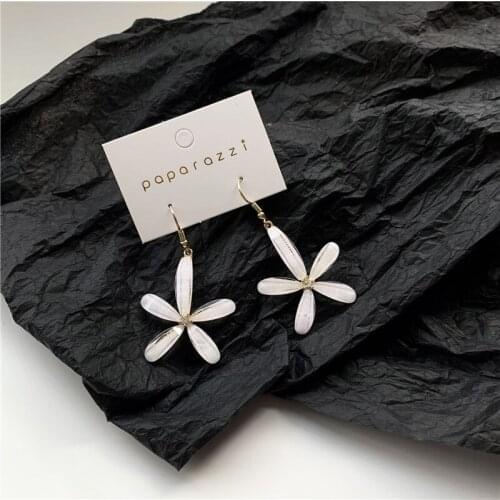 New Summer White Flowers Clip Earrings Without Piercing Simple Fairy Big Earrings