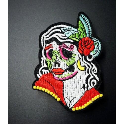 SKULL Size:6.5x9.4cm DIY Cloth Badges Mend Decorate Iron On Patch Clothes Apparel Sewing Decoration Applique Sew On Patches