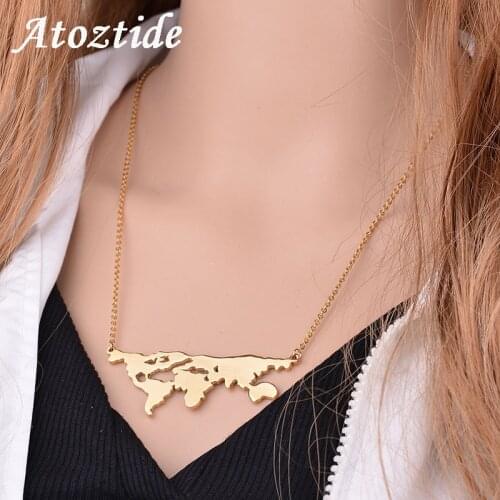 Atoztide Fashion World Map Pendant Necklace For Women Stainless Steel Globe Earth Chain Necklace Hiking Climb Outdoor Jewelry