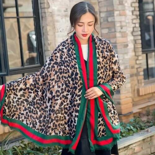 New Korean Fashion Leopard Print Leopard Dot Edging Scarf Elegant Ladies Cotton and Linen Autumn and Winter Warm Shawl Present