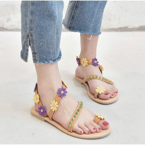 2020 The New Fashion Bohemia Flowers Womens Sandals Casual Cross-Strap Slip-On Flat With Low (1cm-3cm) Solid Front & Rear Strap