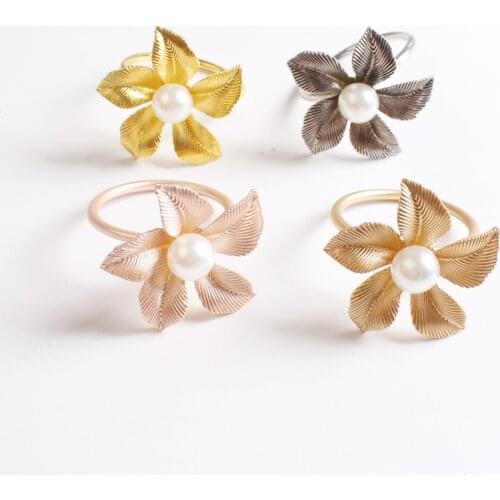 12pcs/lot Simple fashion napkin ring metal plating flower napkin ring suitable for wedding holiday party decorations