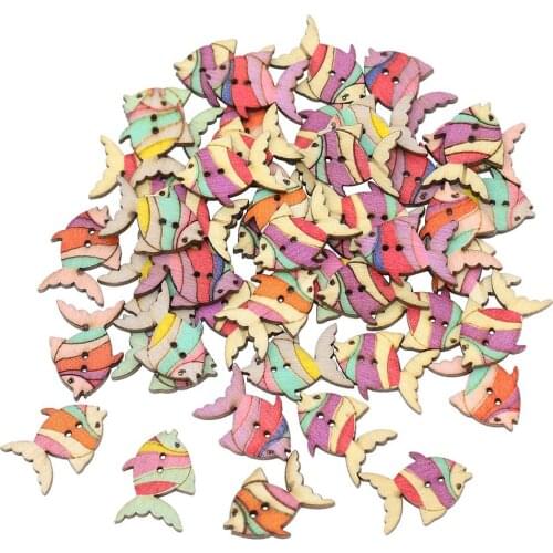 Colorful 100Pcs/set 2 Holes Cute Fish Pattern Buttons 28mm Wood Buttons 7NK144