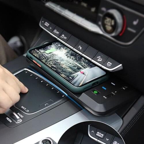 15W QI car wireless charging phone charger fast charging plate charging phone holder for Audi Q5 SQ5 2018 2019 2020 2021