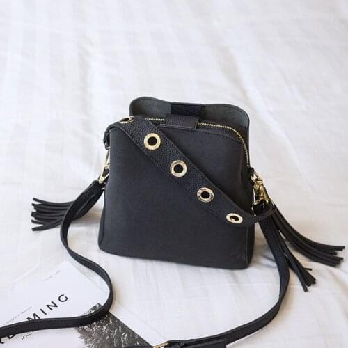Fashion Scrub Women Bucket Bag Vintage Tassel Messenger Bag High Quality Retro Shoulder Bag Simple Crossbody Bag Tote