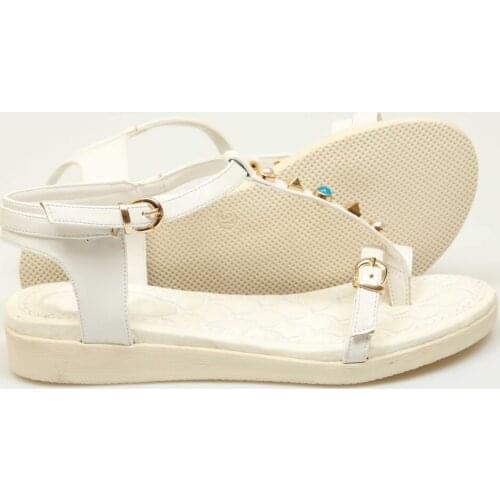 2018/accessorized White Thong Sandals