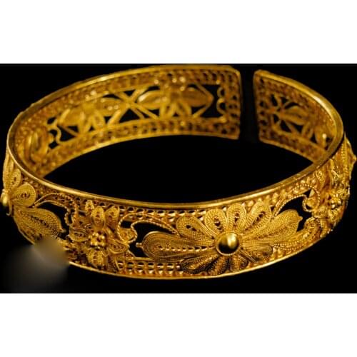 AlbaRita Golden Bracelets