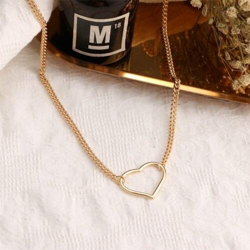 Creative Metal Jane Hollow Love Necklace Feminine High-Sense Clavicle Chain Personality Wild Pendant Accessories