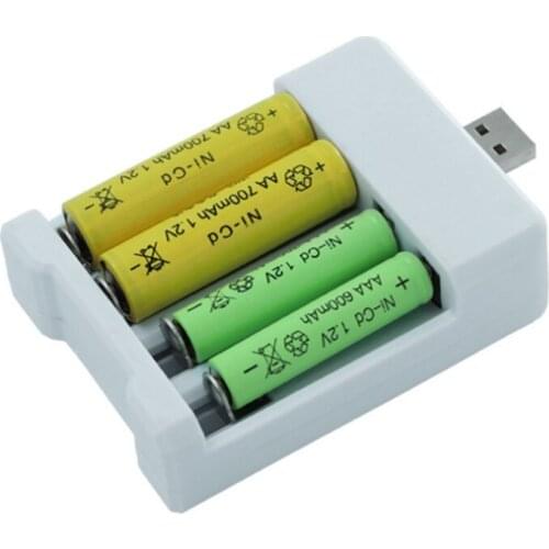 Hot Favorable Intelligent USB Four Slots Quick Battery Charger for AA AAA Batteries