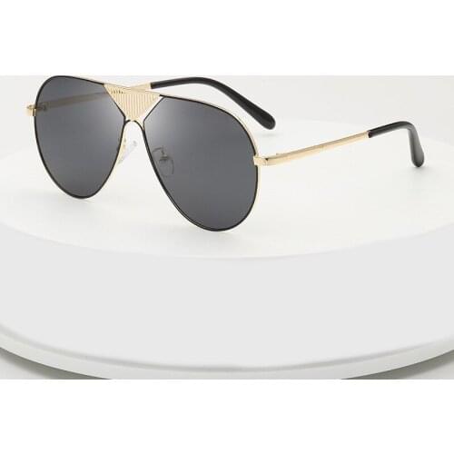 Trendy Sunglasses Men Metal Famous Brand Designer Sun Glasses Male Vintage Sunglass Driving Shade Outdoor Party Eyewear 2003OLO