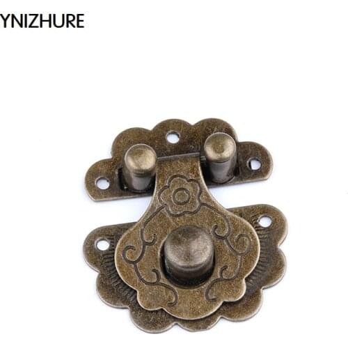 20pcs 36 * 40mm Rushed Promotion Jewelry Box Latches Antique Padlock Hasp Lock Box Clasp Buckle Metal Flower Latch Retro