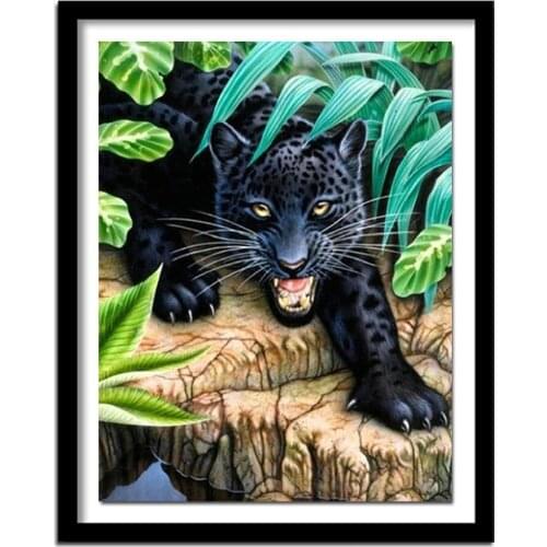 Full Drill Square Diamond 5D DIY Diamond Painting"Leopard in forest"Diamond Embroidery Cross Stitch Rhinestone Painting