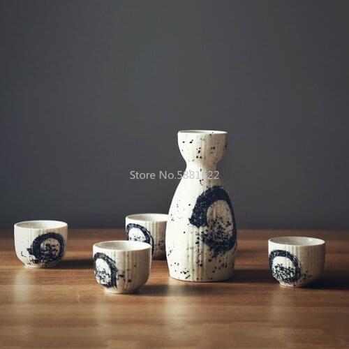Japanese Style Hand-painted Ceramic Small Sake Bottle Jug Wine White Wine Bottle