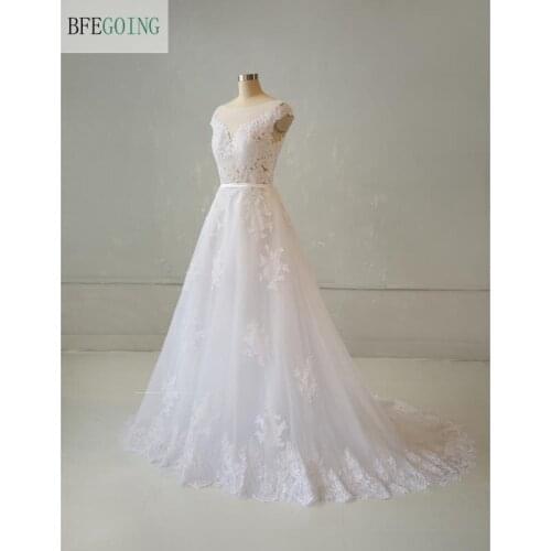 White Lace Tulle Scoop Cap Sleeves Floor-Length A-line Wedding dress Chapel Train Bridal gown Custom made