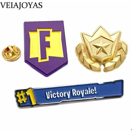 Hot Game Battle Royale Brooch Buckle Pins Metal Medal of Hero Enamel Victory Royale Charm Brooches Women Men Jewelry Accessories