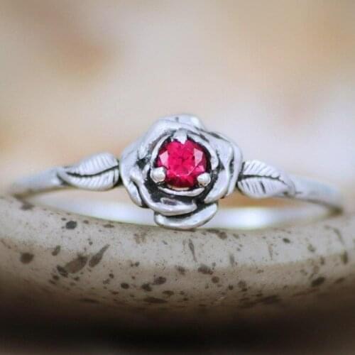 UFOORO women ring Finger Beautiful Jewelry Retro rose design Romantic flower Rings For girl gift dropshpping