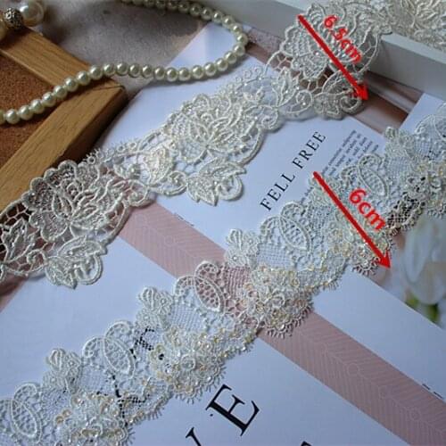 2Yards/lot Diy Craft Ivory, Off White Venise Lace Trim with Rainbow Cream Sequins ,Water Soluble Lace Trim for Wedding Bridal