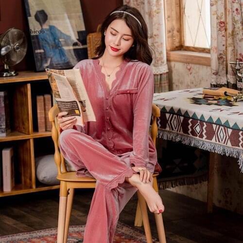 Fashion Pyjamas Lace Womens Velvet Pajamas Fat Nightie Woman Pyjamas Sleepwear Kit Warm Bridesmaid Pajama