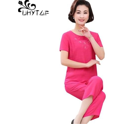 UHYTGF Cotton and linen summer two-piece Embroidered loose T-shirt top And pants 2 piece set women soft Plus size tracksuit 1297