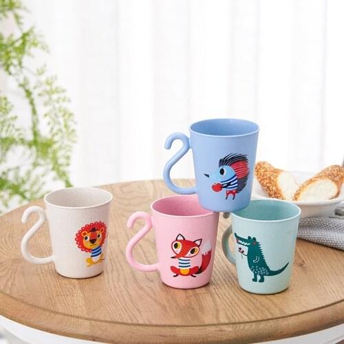 MotherKid Cartoon Baby Drinking Water Feeding Plastic Mug Infant Brush Teeth Washing Cup with Handle Child Breakfast Mug Drink