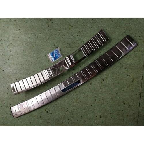 Stainless steel rear bumper protection window sill outside trunks decorative plate pedal suitable Mitsubishi Outlander2013-2018