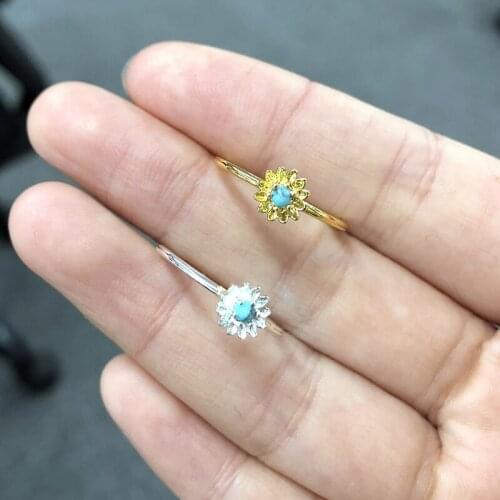 Fashion Womens Ring Gold Silver Color Stainless steel Jewelry Vintage Little Daisy Shape Finger Ring Wedding Engagement Gift