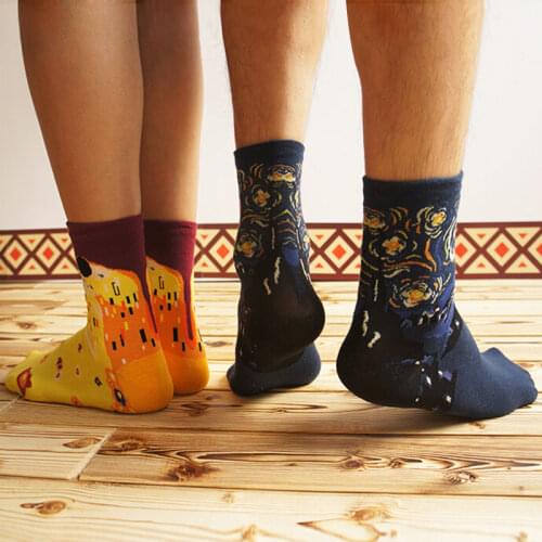Hot sale sexy Vintage Retro Famous Painting Art Socks Novelty Funny Night Autumn Winter Sock for Men Women Harajuku Fuzzy Socks