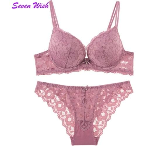 The new sexy female sense of the temptation to gather a small breast bra under the care of lace underwear thick cup bra set