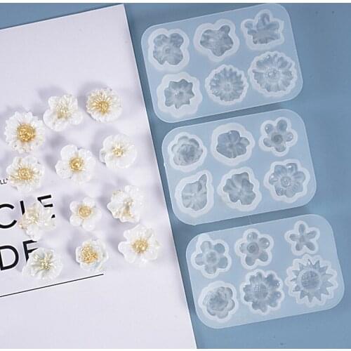 DIY Crystal Epoxy Resin Mold Small Daisy Rose Flower Decorations Casting Silicone Mold DIY Crafts Jewelry Making Tools