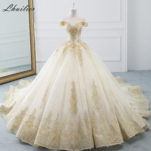Lhuilier Ball Gown Lace Wedding Dresses 2020 Boat Neck Off the Shoulder Floor Length Chapel Train Lace Up Champagne Bridal Dress