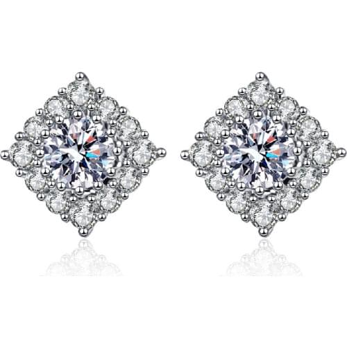 HUATIWOCY Stud Earrings