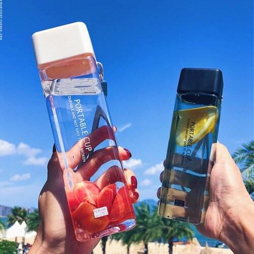 Transparent Platz Kunststoff Matte Wasser Flasche Im Freien Kalte Saft Wasser Sport Tasse mit Tragbare Milch Seil Wasser Becher