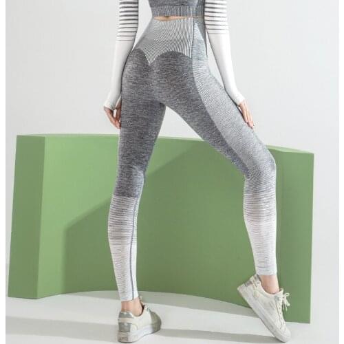 ATHVOTAR Sexy Women Leggings Hip-Lifting, High-Waist Sports Leggings with Gradient Seamless Yoga Wear, High-Stretch Leggings