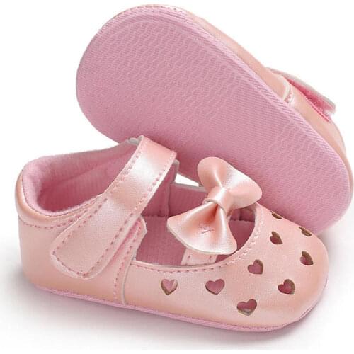 Baby Infant Shoes Girl Crib Shoes Love Shape Bowknot Breathable Newborn Toddler First Walkers Shoes Girl
