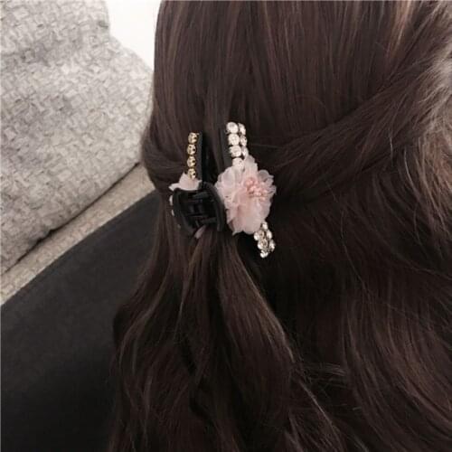 2017 New Fashion Silk flower Crab Hair Hair Claws crystal Girl Headwear Accessories for Women Hairpins Acrylic Barrette