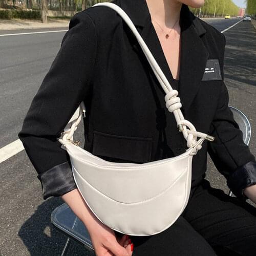 Summer New Shoulder Bag Luxury Moon Crossbody Bags Womens High Quality Leather Handbag High Capacity Messenger Bag Female Purse