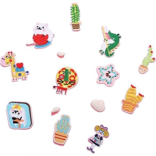 50pcs/Lot Embroidery Letters Clothing Decoration Accessories Weird Stuff Diy Iron Heat Transfer Applique Iron on Patch