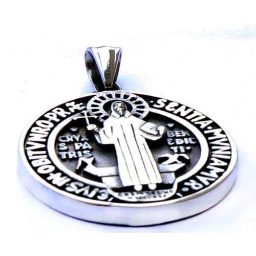 1Pcs Round Cross Religious Pendants Necklace Religious Catholic Church Double Sided Titanium Steel Pendant Decor Souvenir Gift