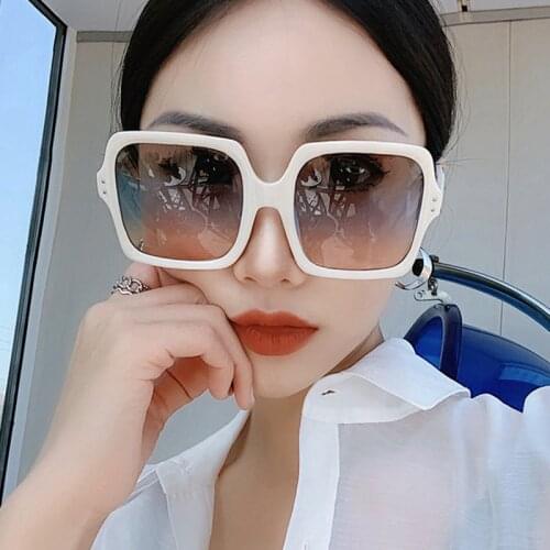 Luxury Square Sunglasses Women Brand Designer Retro Plastic Frame Big Sun Glasses Female Vintage Gradient Male Oculos Feminino